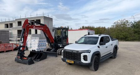 One of the seven Sunward excavators delivered to Groupe Costantini by DML Service in Luxembourg